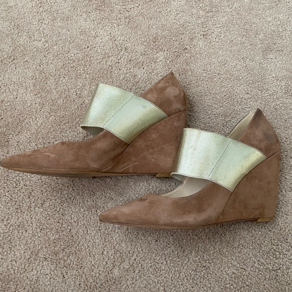 Nine West Suede Vondra Wedges 9.5